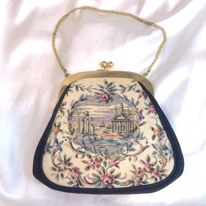 Vintage JR 👑 Miami USA Victorian Needlepoint Mini Tapestry Purse / Gold Clasp